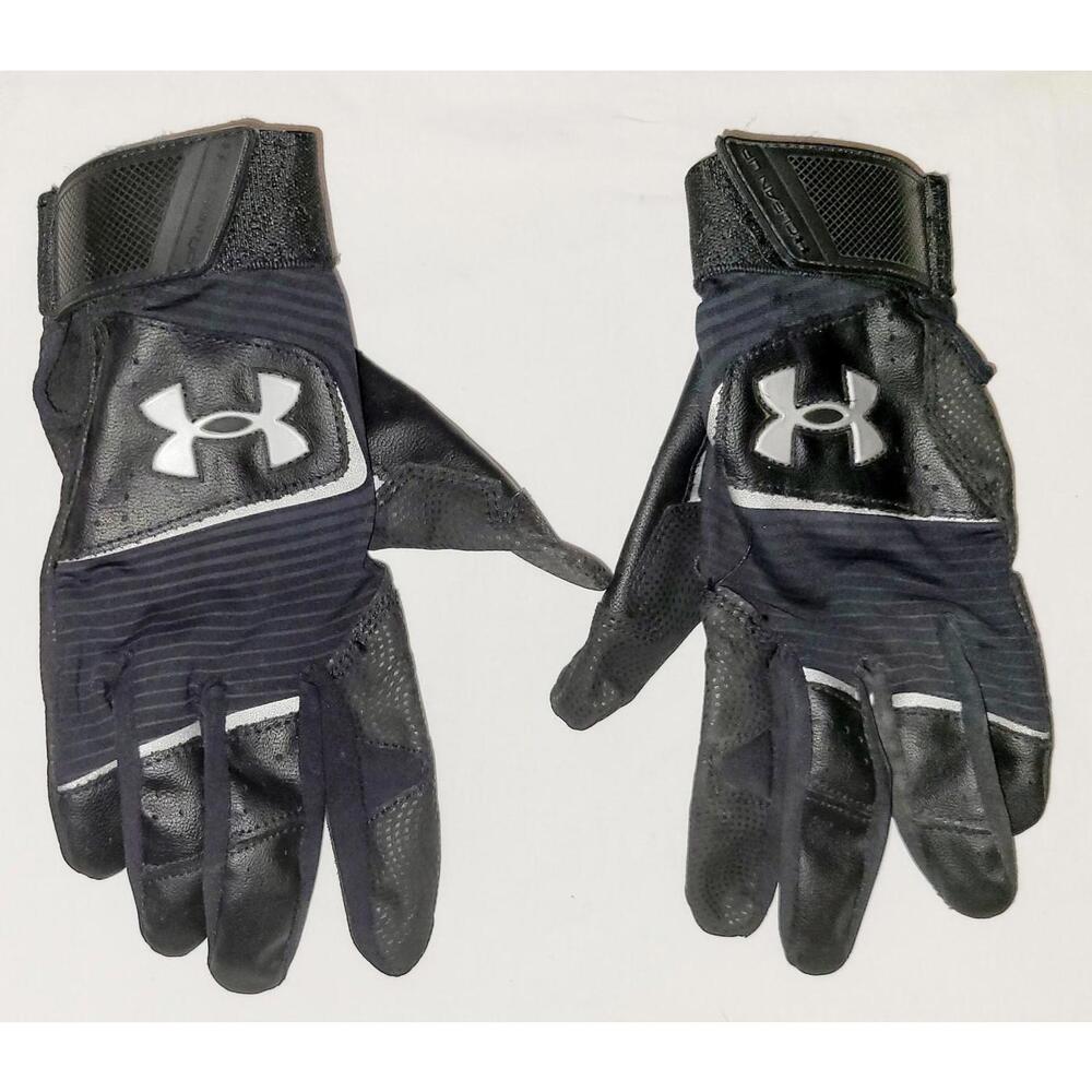 Under Armor youth black batting gloves; blk. pair